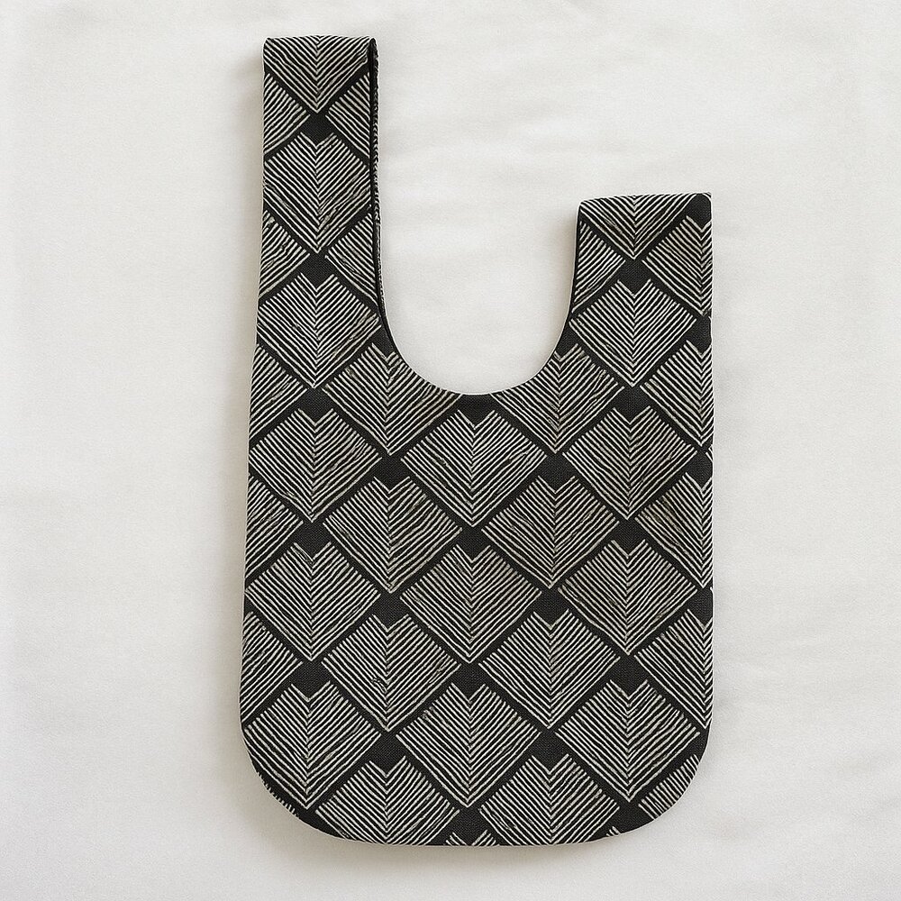 NWOT - Japanese Knot Bag Black & White Geometric Print | Modern Minimalist